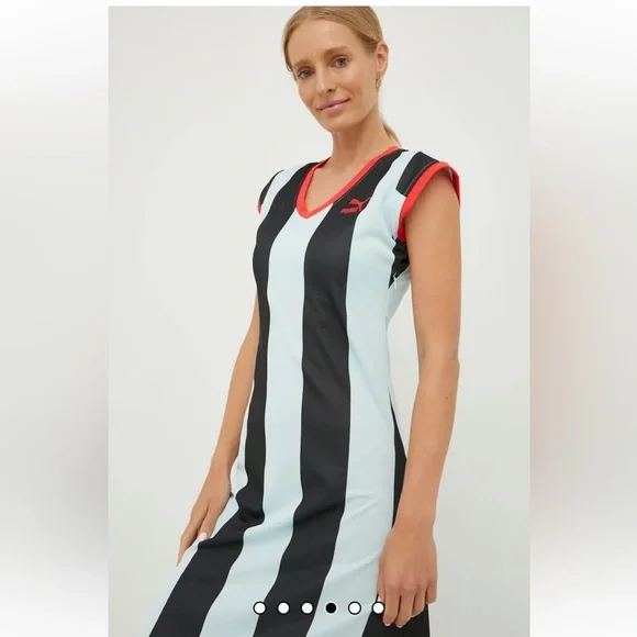 [XS] PUMA Maxi Dress - Picture 5 of 13